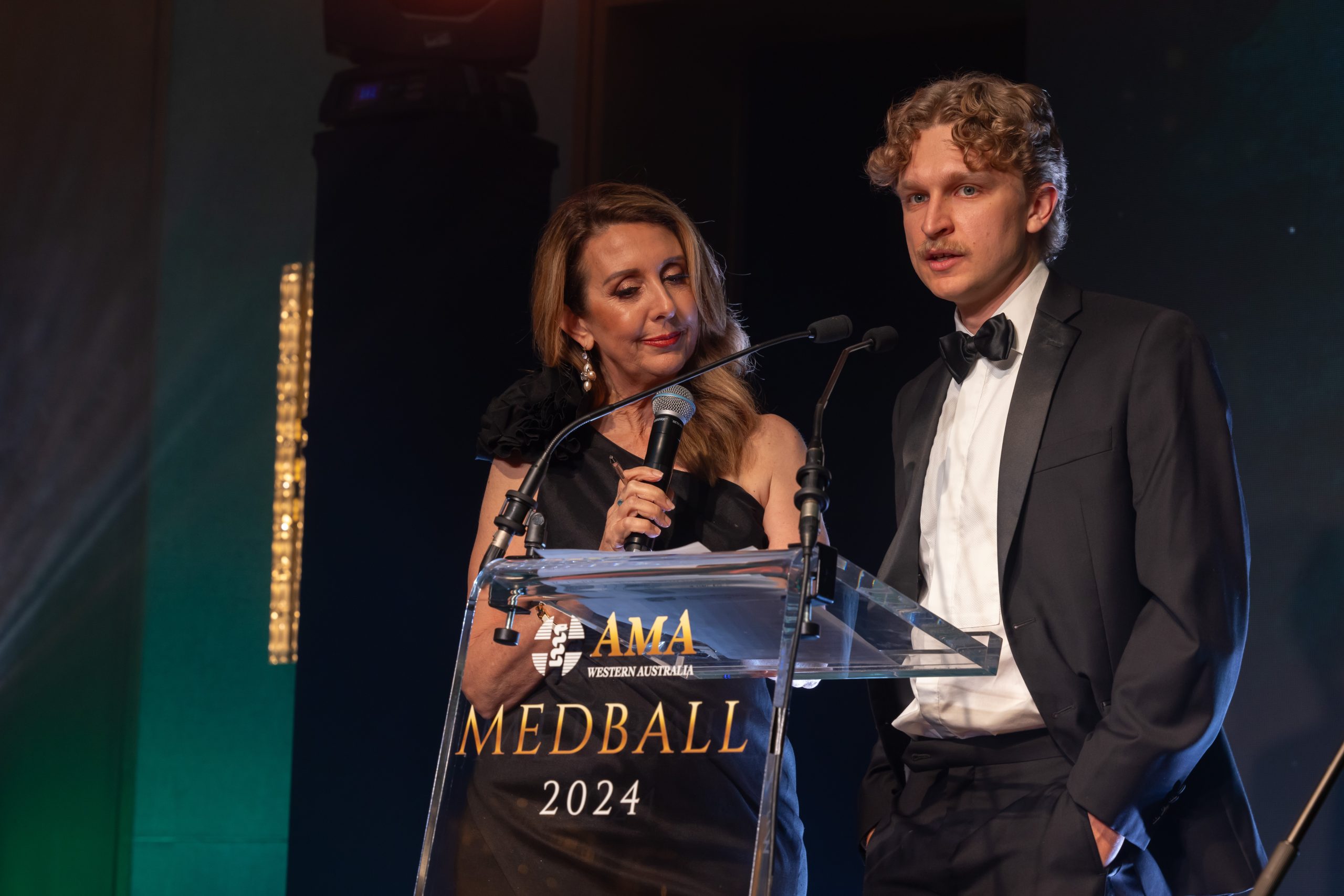 MEDBALL_24_532